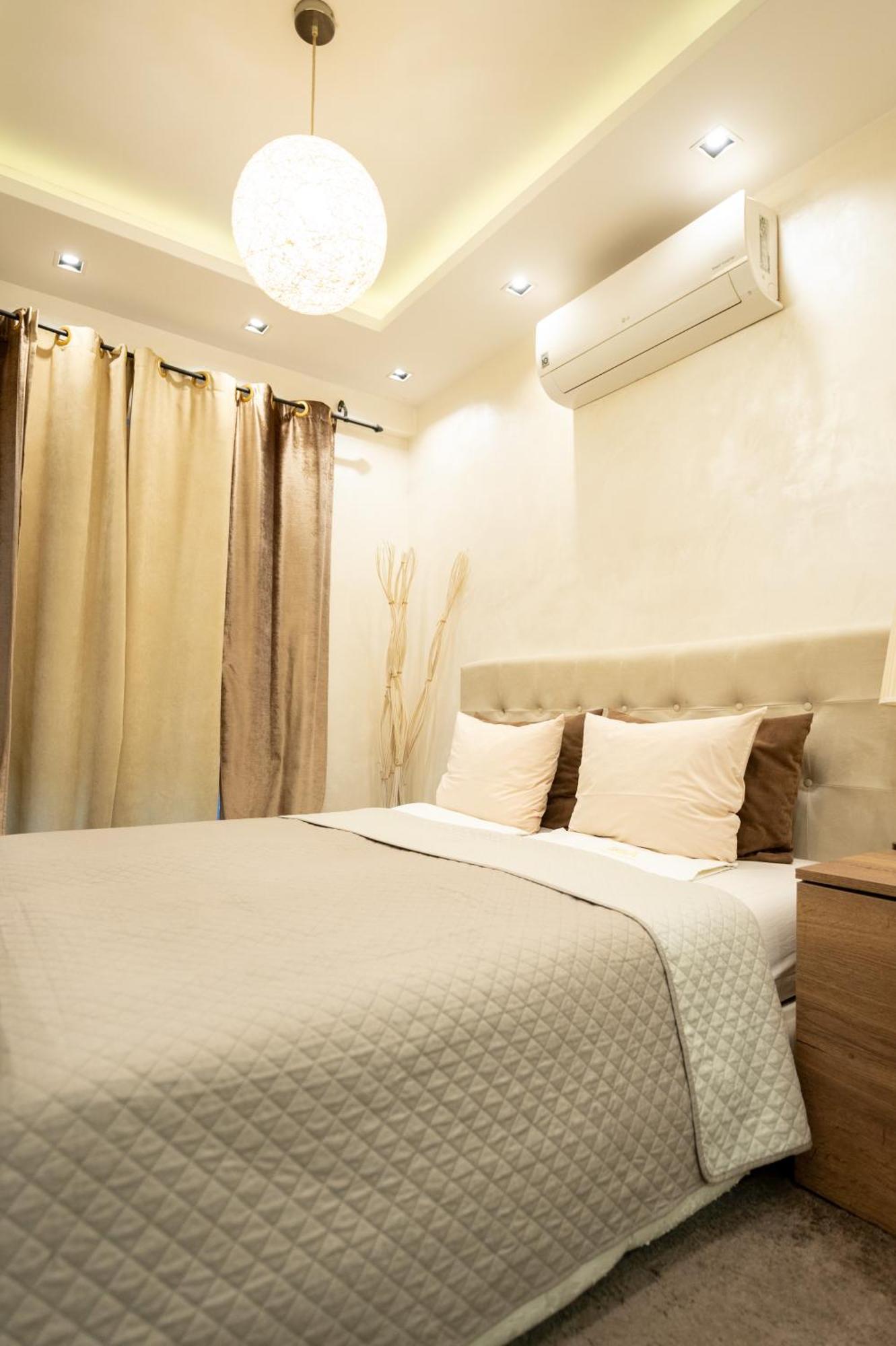 Central Business Apartments Jacuzzi Belgrad Exterior foto