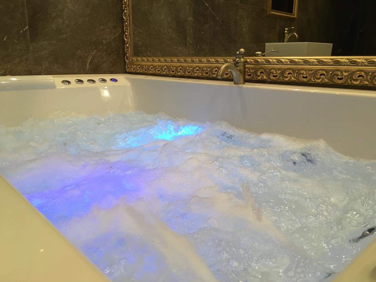 Central Business Apartments Jacuzzi Belgrad Exterior foto
